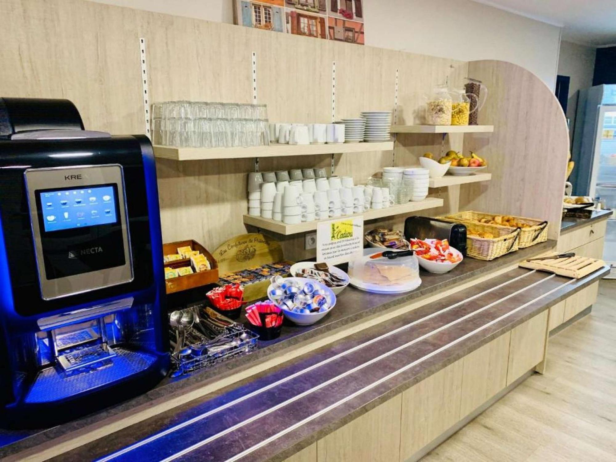 Brit Hotel Confort Morlaix Saint-Martin-des-Champs  Bagian luar foto