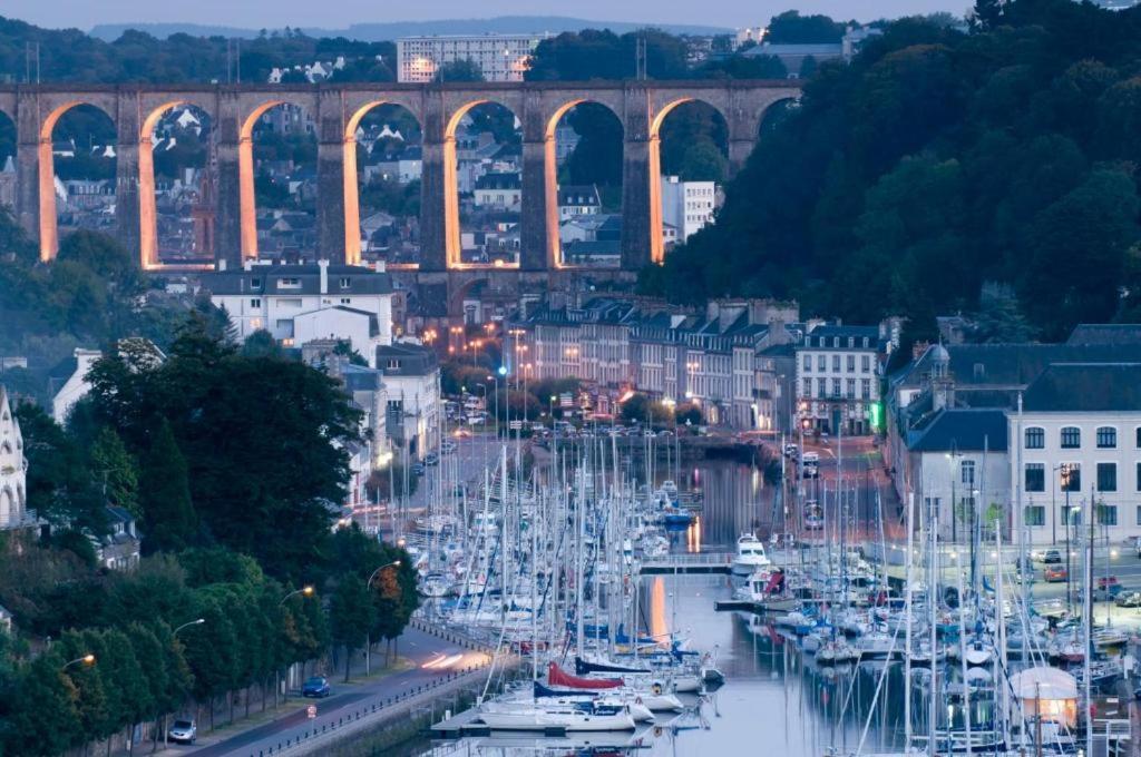 Brit Hotel Confort Morlaix Saint-Martin-des-Champs  Bagian luar foto