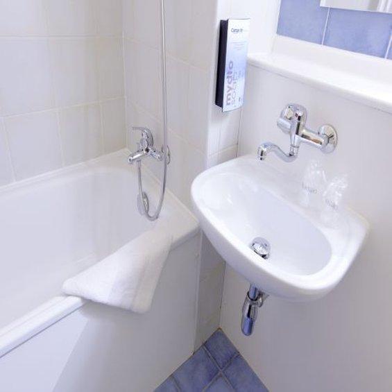 Brit Hotel Confort Morlaix Saint-Martin-des-Champs  Bagian luar foto