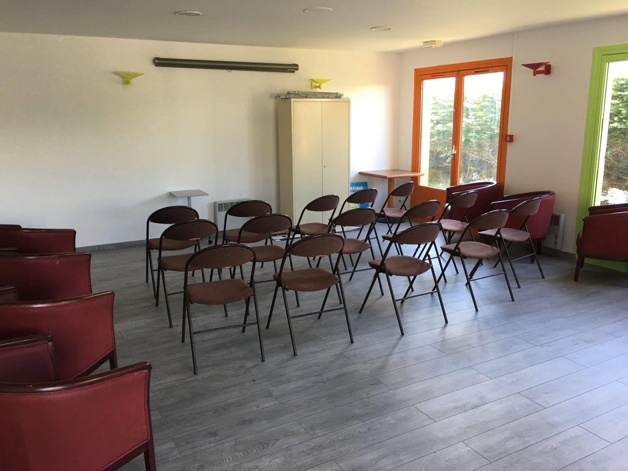 Brit Hotel Confort Morlaix Saint-Martin-des-Champs  Bagian luar foto